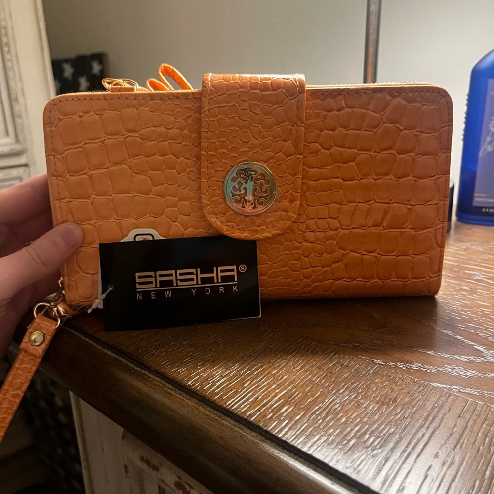 Wallet! - Picture 6 of 15